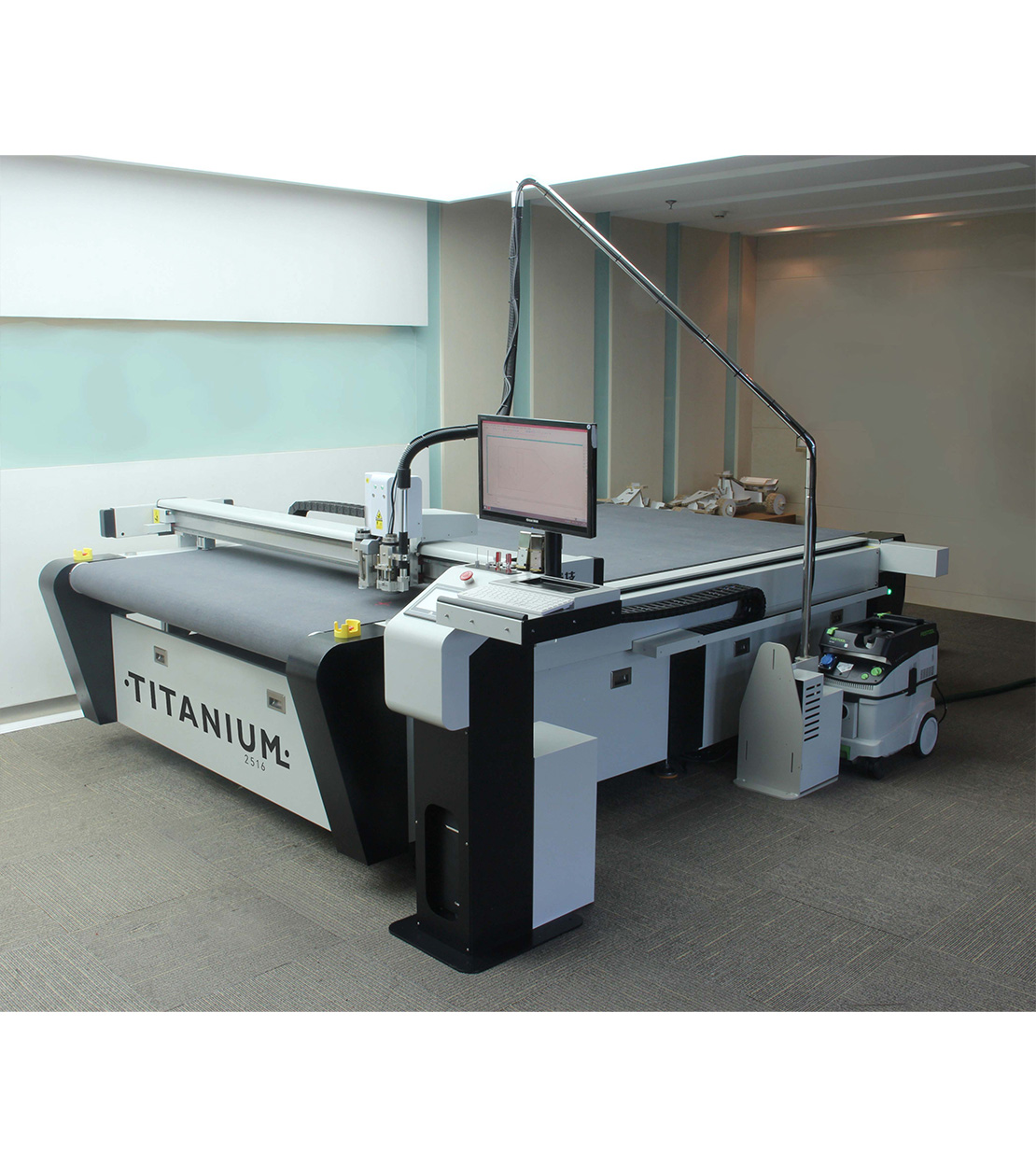 Titanium 2516 digital cutter supplied by International Graphic Supplies